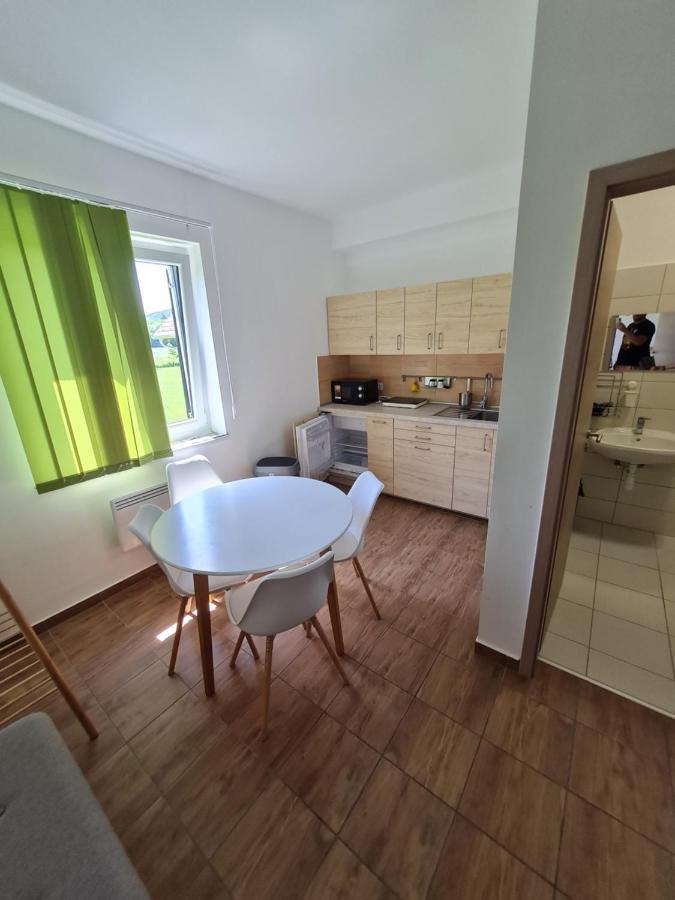 Hotel Patakmalom Vendeghaz Döbrönte Exteriér fotografie